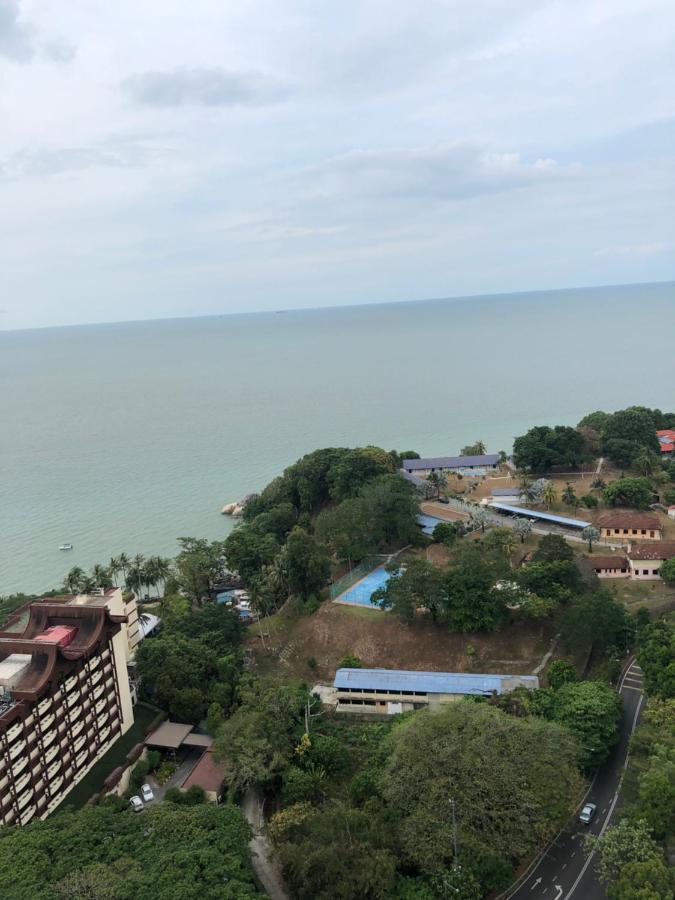 Beach Resort Home Stay Sri Sayang Apartment Batu Ferringhi 2Bedroom Eksteriør bilde
