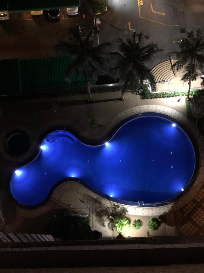 Beach Resort Home Stay Sri Sayang Apartment Batu Ferringhi 2Bedroom Eksteriør bilde